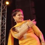 Sapna Choudhary Dance: सपना चौधरी के ठुमकों ने फिर किया कमाल! वीडियो ने सोशल मीडिया पर मचाया बवाल