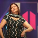 Sapna Choudhary Dance: सपना चौधरी का नया स्टेज शो बना वायरल सेंसेशन, डांस इतना जबरदस्त कि बार बार- देख रहे लोग
