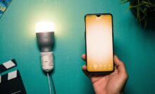 Smart LED Bulb: सिर्फ 1,200 रुपए में घर को बना दें स्मार्ट, Xiaomi लाया 16 मिलियन कलर वाला LED बल्ब!