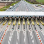 Toll Tax Relief : टोल टैक्स नियमो में बदलाव से लोगो को बड़ी राहत,20 किलोमीटर की यात्रा पर कोई शुल्क नहीं