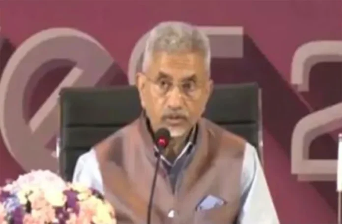 WAVES Summit Day 2: विदेश मंत्री जयशंकर ने विकसित भारत के निर्माण में नवाचार, प्रौद्योगिकी की भूमिका पर प्रकाश डाला WAVES Summit Day 2