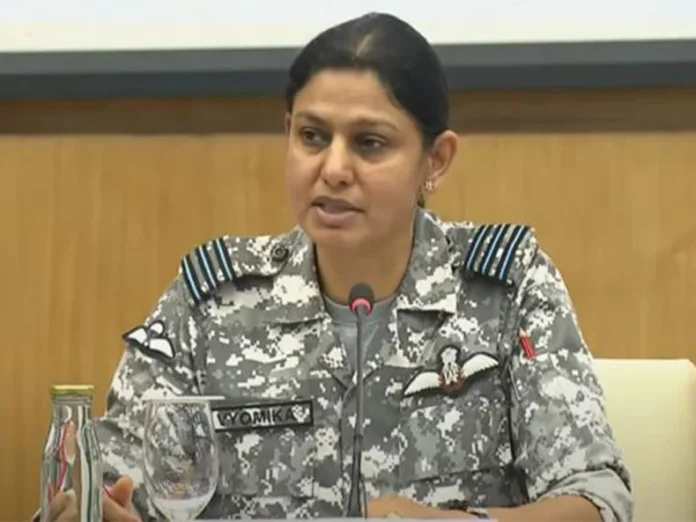 Wing Commander Vyomika Singh: पाकिस्तान के भारतीय रक्षा प्रणालियों व बुनियादी ढांचे के विनाश के दावे झूठे Wing Commander Vyomika Singh
