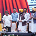 Punjab Breaking News : पंजाब में अब व्हाट्सएप पर मिलेगी जमाबंदी