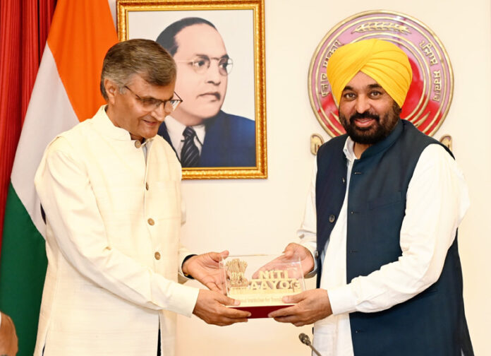 Punjab CM News : पंजाब को सिंधु जल में मिले उसका हिस्सा : मान
