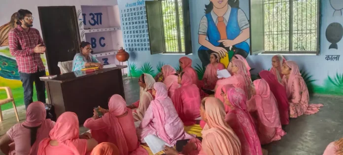 Jind News : आंगनवाड़ी कार्यकर्ता और अभिभावकों को किया जा रहा अपडेट