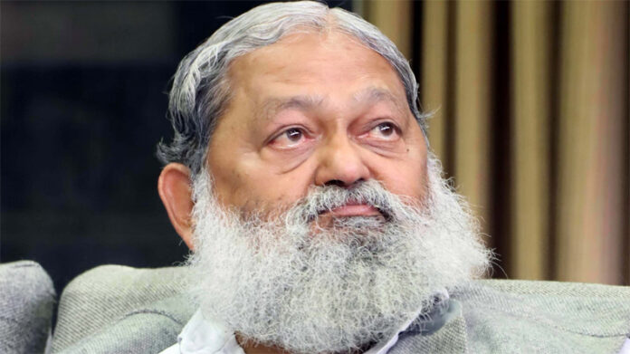 Ambala News: अंबाला में खराब ट्रांसफार्मर नहीं बदलने पर बिजली विभाग का जेई सस्पेंड