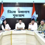 Gurugram News : समाधान शिविरों में शिकायतों के निवारण की सीटीएम रविन्द्र कुमार ने समीक्षा की