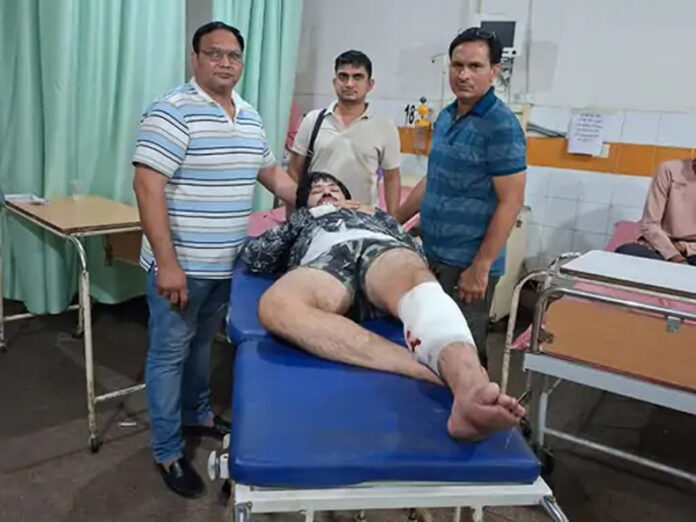 Sonipat News: सोनीपत में पुलिस और बदमाशों के बीच मुठभेड़, गैंगस्टर चांद के पैर में लगी गोली