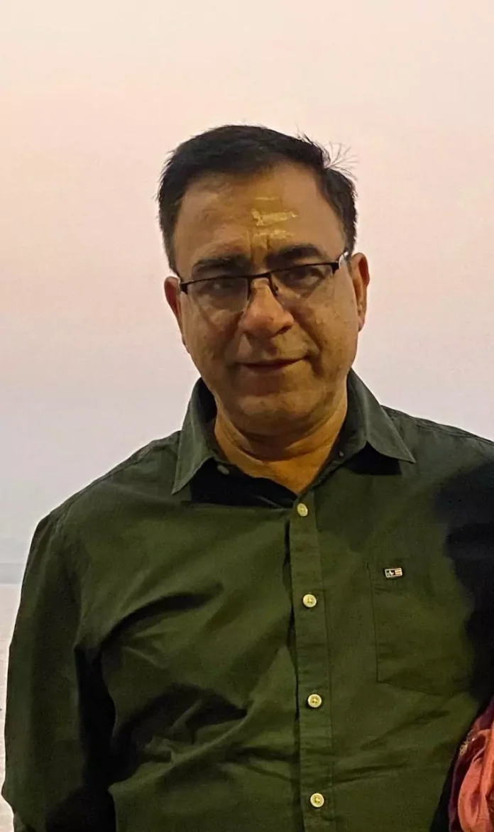 Deepak Confectionery owner Mukesh Madan Ji gave a new life to two people before leaving