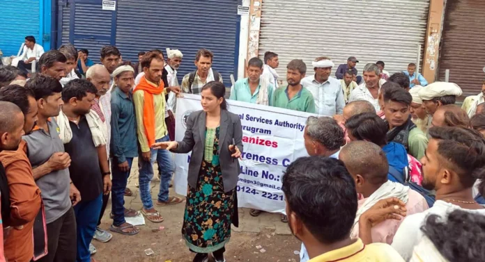Gurugram News : जिला विधिक सेवा प्राधिकरण ने लगाया विधिक जागरुकता शिविर