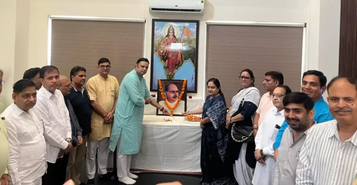 Faridabad News : जिला कार्यालय अटल कमल पर मनाया गया डॉ.श्यामा प्रसाद बलिदान दिवस