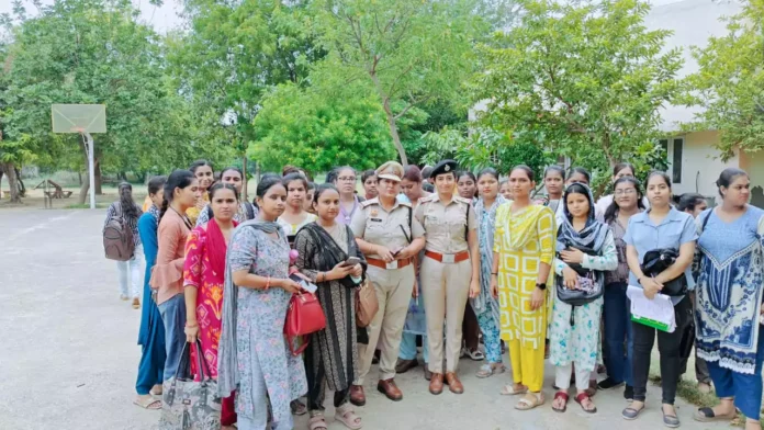 Faridabad News : महिला सुरक्षा को लेकर फरीदाबाद पुलिस का बड़ा कदम, महिला पुलिस कर्मचारियों की टीमें गठित