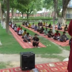 Bhiwani News : हर परिस्थिति में मानसिक संतुलन बनाए रखने की कला सिखाती है गीता : डॉ. मुरलीधर शास्त्री