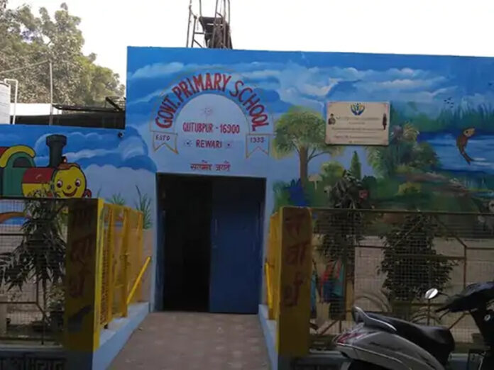 Rewari News: रेवाड़ी के सरकारी स्कूल से रिकॉर्ड ले गई सीबीआई