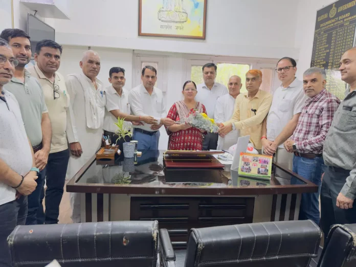 Bhiwani News : भिवानी की नवनयिुक्त डीईओ निर्मला दहिया का हसला ने किया स्वागत