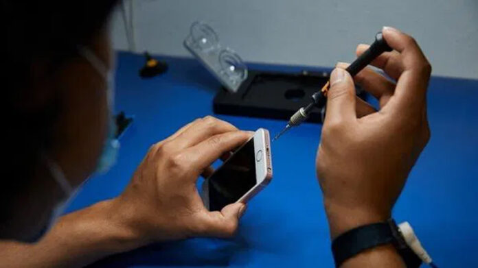 IPhone Repair: आईफोन की रिपेयर करेंगा टाटा