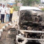 Bhiwani News : कलानौर के पास लोहारू एसडीएम की सरकारी गाड़ी को लगी आग, गाड़ी जलकर खाक