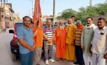Bhiwani News : युवा जागृति एवं एवं जनकल्याण मिशन ट्रस्ट 101 दिवसीय परिक्रमा का महंत वेदनाथ ने किया स्वागत