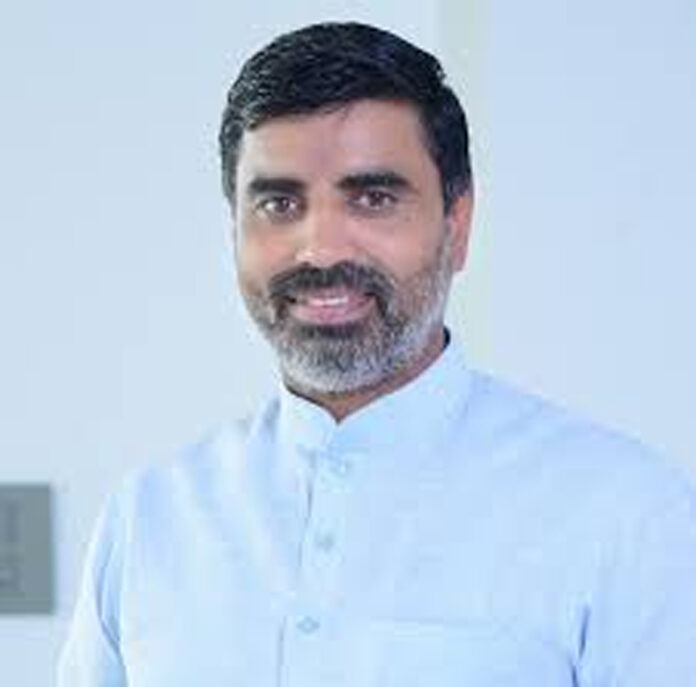 Haryana News: हरियाणा में सरकारी स्कूलों के बच्चों को प्रतियोगी परीक्षाओं की तैयारी करने के टिप्स देंगे आईएएस, आईपीएस और एचसीएस Haryana News: हरियाणा में सरकारी स्कूलों के बच्चों को प्रतियोगी परीक्षाओं की तैयारी करने के टिप्स देंगे आईएएस, आईपीएस और एचसीएस