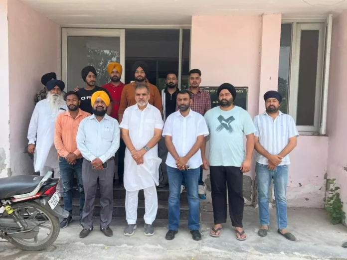On Monday, a demonstration will be held with the people in front of the office of XEN Electricity Department- N.K. Sharma