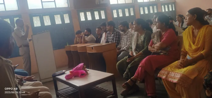On the occasion of International Anti-Drug Day, people were sworn in to stay away from all types of drugs