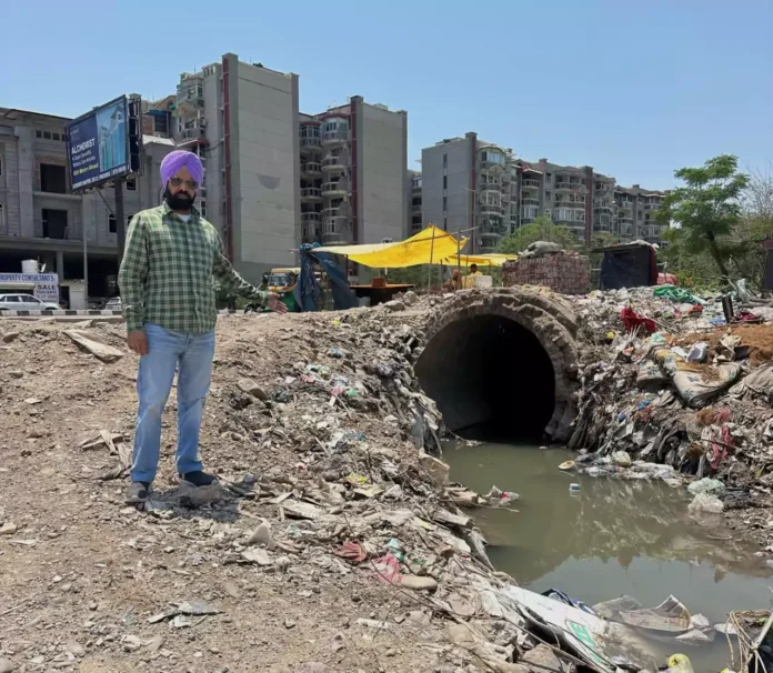 Peer Muchhalla residents demanded to repair the drain coming from Panchkula