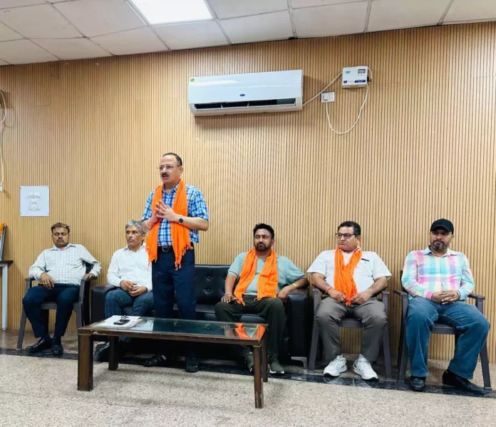Professional meet organized in Ward 6 of Pandit Deen Dayal Upadhyaya district