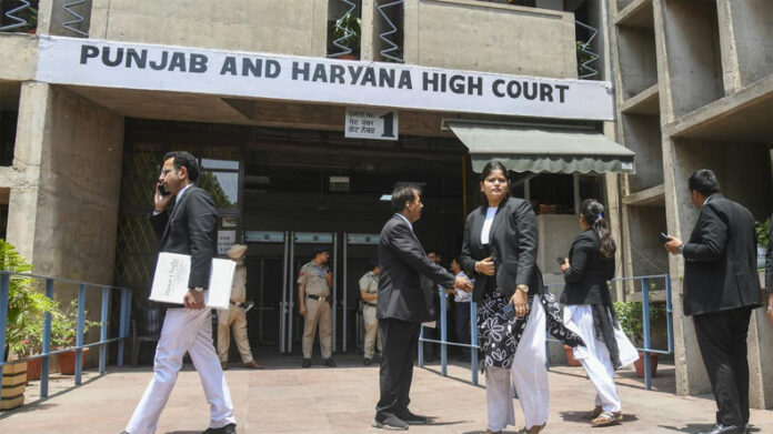 Haryana CET News: हरियाणा में सीईटी रजिस्ट्रेशन के लिए पोर्टल दोबारा चालू करने की मांग को लेकर हाईकोर्ट में याचिका दायर Haryana CET News: हरियाणा में सीईटी रजिस्ट्रेशन के लिए पोर्टल दोबारा चालू करने की मांग को लेकर हाईकोर्ट में याचिका दायर