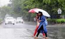 Delhi Weather Update : दिल्ली में आज मानसून की एंट्री संभव