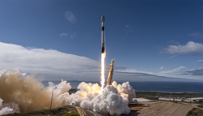 SpaceX: स्पेसएक्स ने लांच किए 26 नए स्टारलिंक सैटेलाइट