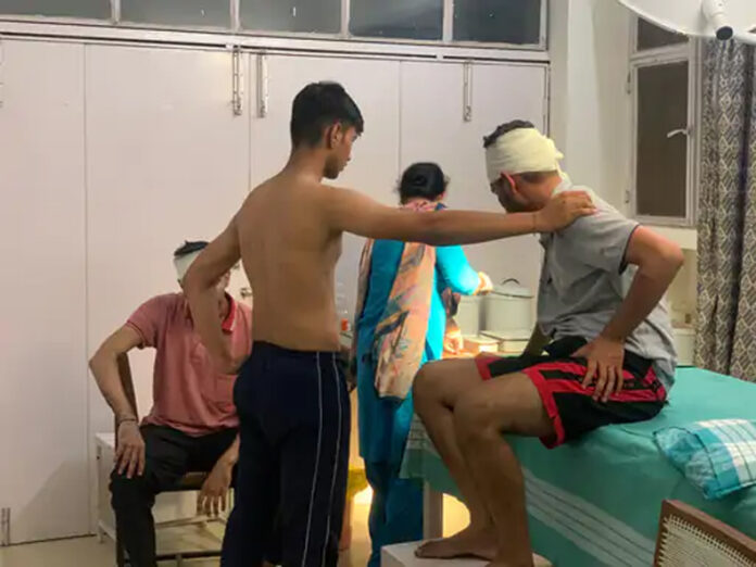 Hisar News: हिसार में स्कॉलरशिप बढ़ाने की मांग को लेकर प्रदर्शन कर रहे स्टूडेंट्स पर किया लाठीचार्ज
