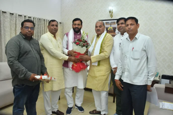 The Chief Minister won the hearts of the people of Rewari by announcing works worth crores along with a gift of Rs 288 crore The Chief Minister won the hearts of the people of Rewari by announcing works worth crores along with a gift of Rs 288 crore