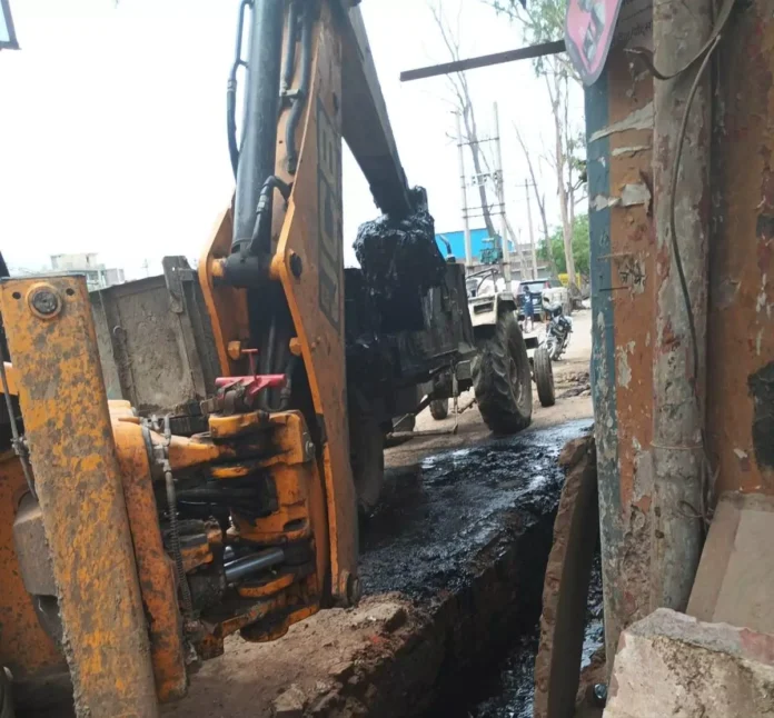 Faridabad News : जलभराव की समस्या के समाधान के लिए प्रशासन कर रहा निरंतर कार्यवाही : उपायुक्त