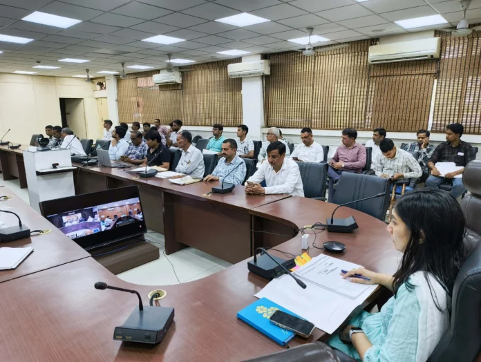 The general public became aware of the government schemes through the exhibition