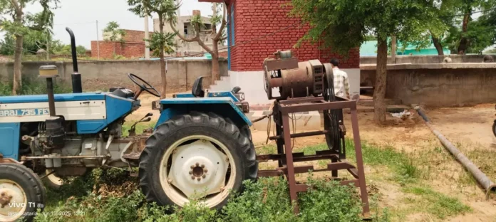 There was no electricity even on the third day, the villagers started water supply from their own generator