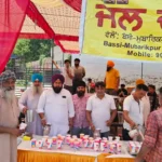 Truck Union provided relief to highway passersby by setting up a stall of cold sweet water
