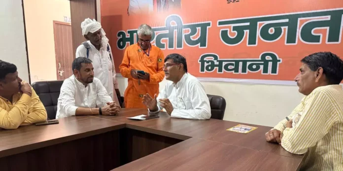 Bhiwani News : भिवानी को विकास की नई ऊंचाइयों तक पहुंचाने के लिए मिलकर करेंगे कार्य : श्याम सुंदर सनातनी
