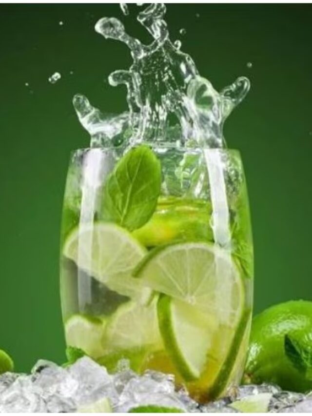 Lemon Water Benefits: क्या खाली पेट नींबू पानी पीना है फायदेमंद?