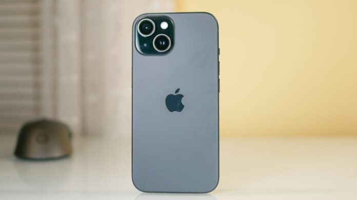 iPhone 15 लेना हुआ आसान! सिर्फ ₹10,817 की EMI में घर लाएं एप्पल का जलवा