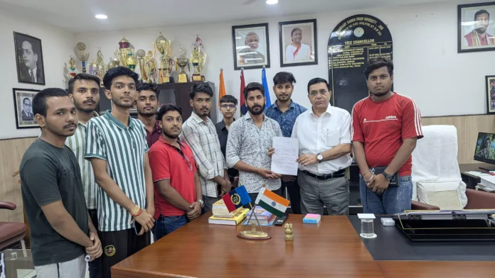 Jind News : एबीवीपी कार्यकर्ताओं ने सीआरएसयू कुलपति को सौंपा ज्ञापन