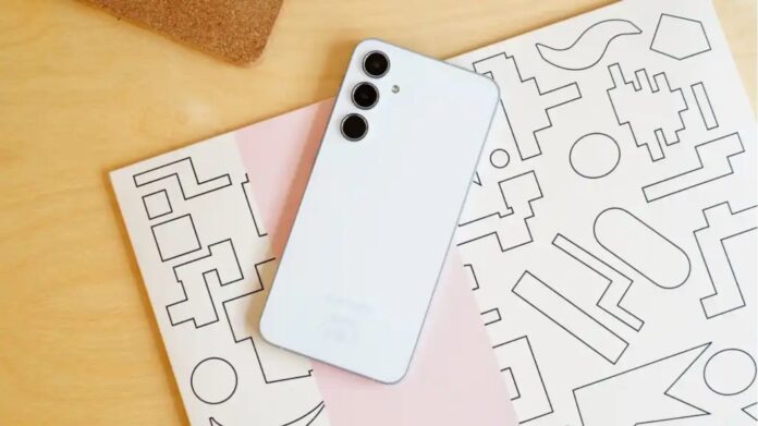 Amazon Prime Day से पहले ही लूट लो! Galaxy A55 5G पर बंपर 35 प्रतिशत का डिस्काउंट