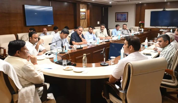 Gurugram News : सफाई व्यवस्था में वार्ड स्तर पर चलाया जाए अभियान, विजेता वार्ड को सीएम देंगें सम्मान: विपुल गोयल