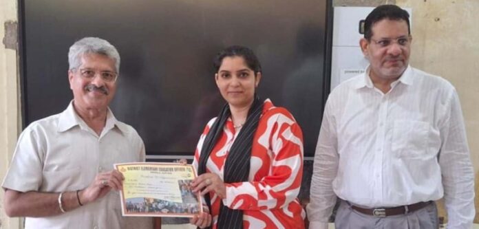 Naraingarh News : निपुण हरियाणा मिशन में उत्कृष्ट कार्य करने पर नारायणगढ़ के 24 जेबीटी शिक्षकों को डीईईओ सुधीर कालड़ा ने किया सम्मानित