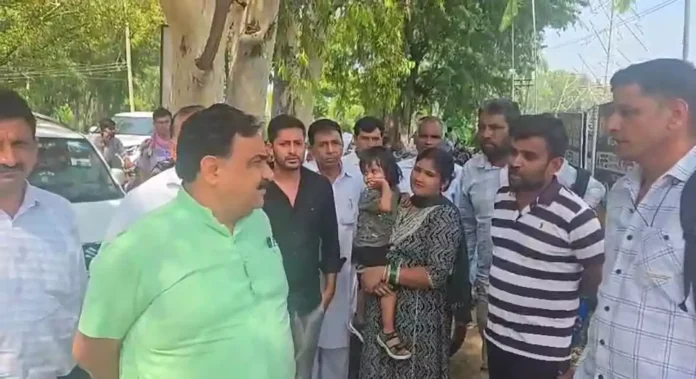 Jind News : हरियाणा विधानसभा के डिप्टी स्पीकर ने जांची परीक्षार्थियों की व्यवस्थाएं