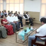 Gurugram News : गुरुग्राम विवि में रोजगारपरक पाठयक्रम शुरू करने एवं शत-प्रतिशत प्लेसमेंट को लेकर मंथन