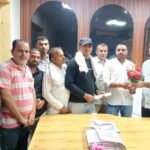 Hisar News: हिसार में उठी सांसदों और विधायकों की पेंशन बंद करने की मांग