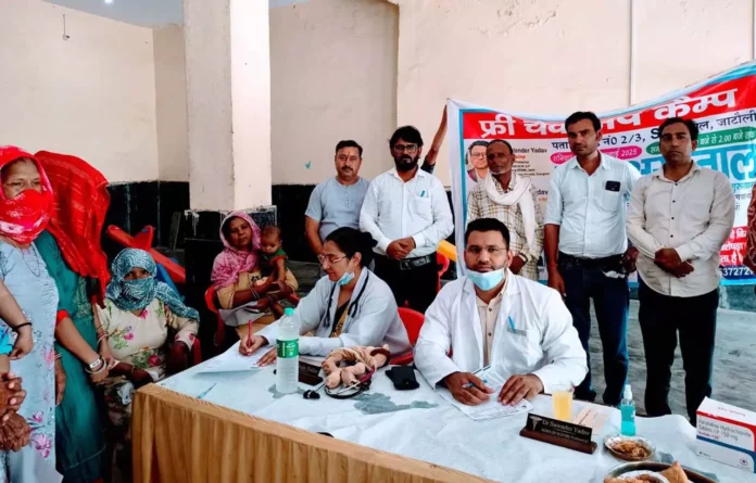 Gurugram News : महिलाओं व बच्चों के लिए लगाया निशुल्क जांच शिविर