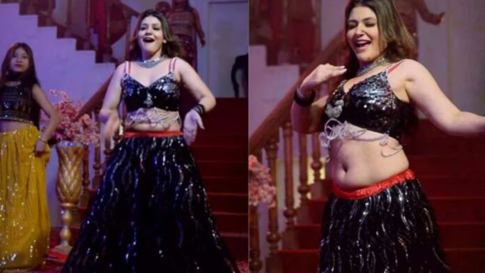 Gori Nagori Dance: गोरी नागोरी का हॉट डांस वायरल! 'अंगोरी बदन' में एक्सप्रेशंस ने लगाई आग