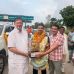Rohtak News: रोहतक के गौरव ने अमेरिका में जीता मेडल, ग्रामीणों ने किया स्वागत