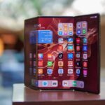 Huawei Mate XT 2 Foldable: डिजाइन और फीचर्स में दिखे बड़े बदलाव, लॉन्च से पहले मची हलचल